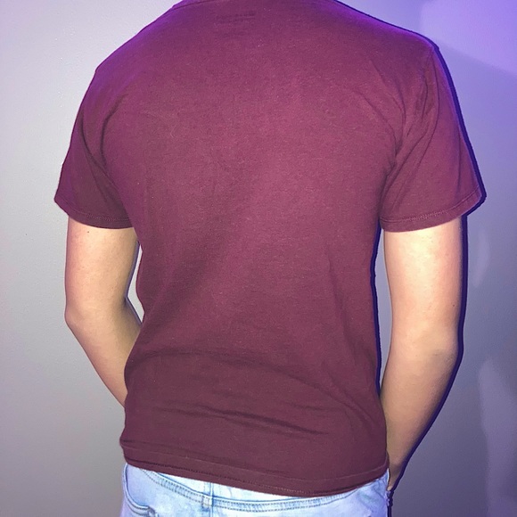 Maroon champion tee - Picture 2 of 5